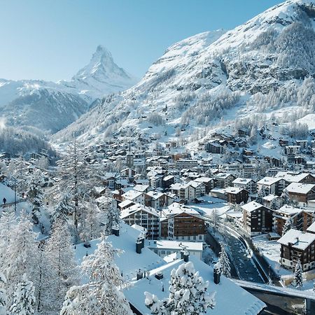 Petit Chalet By Schoenegg Zermatt Bagian luar foto